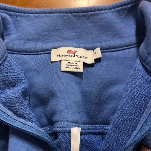 Light blue Vineyard Vines quarterzip - Picture 3 of 4